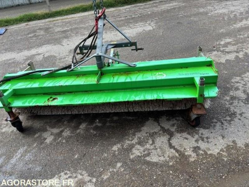 BALAYEUSE 3 POINTS BEMA AGRAR 2.30 M - Poľnohospodárske stroje: obrázok 1 BALAYEUSE 3 POINTS BEMA AGRAR 2.30 M - Poľnohospodárske stroje: obrázok 1