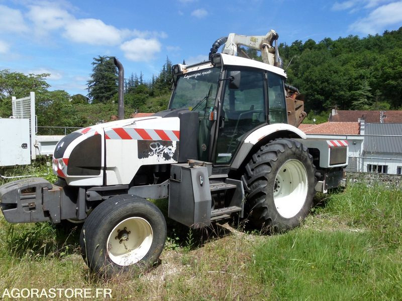 Renault Ergos 446 avec épareuse (5632KP46) - Poľnohospodárske stroje: obrázok 1 Renault Ergos 446 avec épareuse (5632KP46) - Poľnohospodárske stroje: obrázok 1