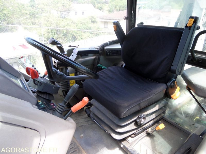 Renault Ergos 446 avec épareuse (5632KP46) - Poľnohospodárske stroje: obrázok 5 Renault Ergos 446 avec épareuse (5632KP46) - Poľnohospodárske stroje: obrázok 5