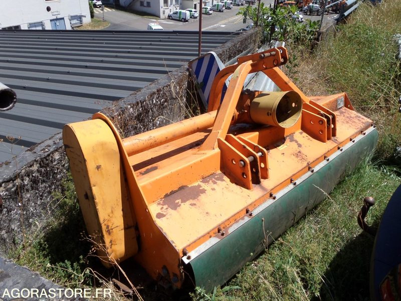 Rotobroyeur frontal noremat XP2000 -2009- N2GF - Poľnohospodárske stroje: obrázok 1 Rotobroyeur frontal noremat XP2000 -2009- N2GF - Poľnohospodárske stroje: obrázok 1