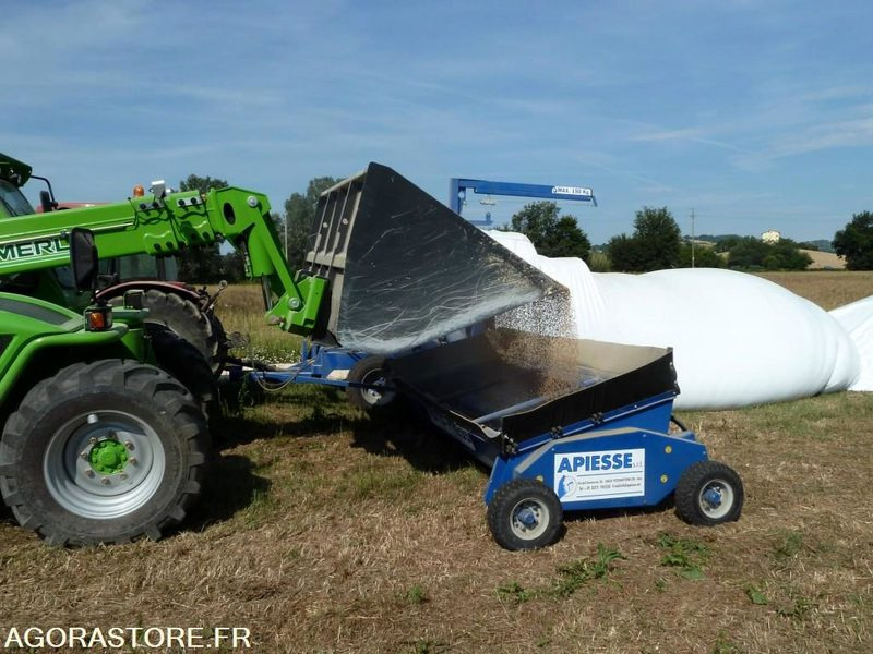 Ensacheuse/boudineuse/ensileuse pour grains céréales mise en service 2017 - Poľnohospodárske stroje: obrázok 4 Ensacheuse/boudineuse/ensileuse pour grains céréales mise en service 2017 - Poľnohospodárske stroje: obrázok 4