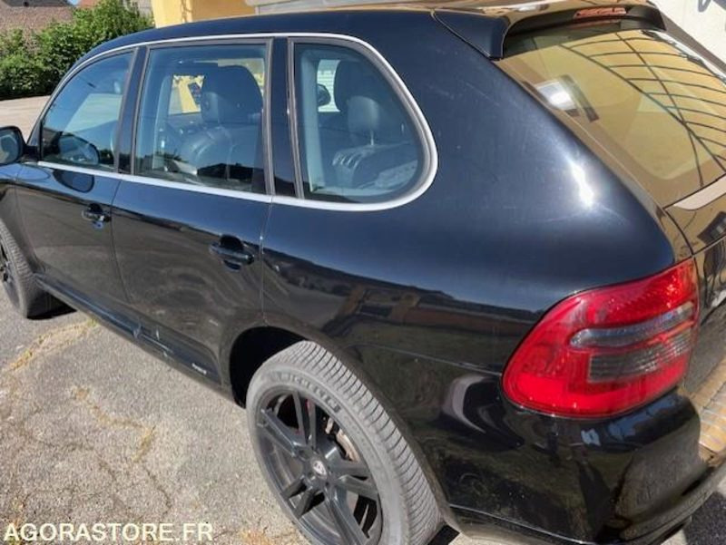 Porsche Cayenne V6 - 312 234 kms - 2004 - SUV: obrázok 3 Porsche Cayenne V6 - 312 234 kms - 2004 - SUV: obrázok 3