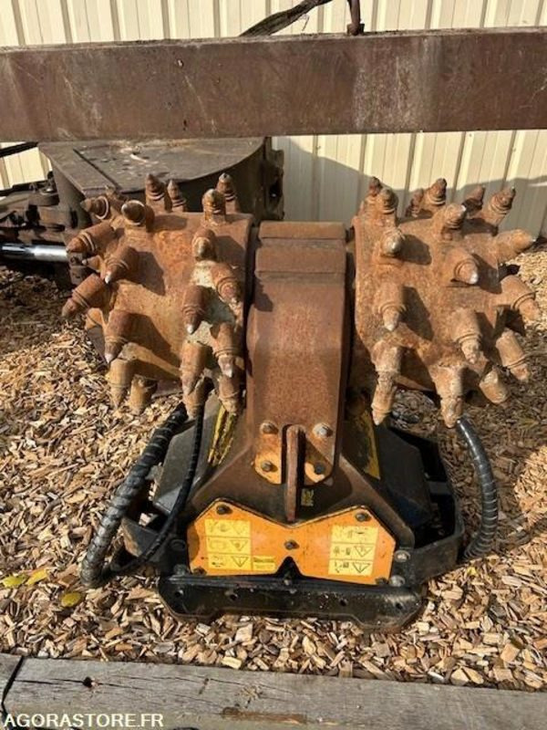 FRAISE HYDRAULIQUE DE DEMONSTRATION MB CRUSHER POUR PELLE 18-25 TONNES 2019 - Príslušenstvo pre Stavebné stroje: obrázok 1 FRAISE HYDRAULIQUE DE DEMONSTRATION MB CRUSHER POUR PELLE 18-25 TONNES 2019 - Príslušenstvo pre Stavebné stroje: obrázok 1