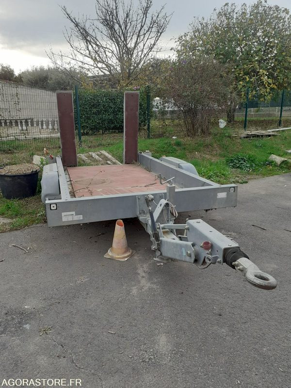 REMORQUE R.S.A - Príves: obrázok 1 REMORQUE R.S.A - Príves: obrázok 1