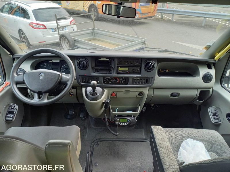 QBO Dir Transport - RENAULT MASTER 2 TPMR - Automobil: obrázok 5 QBO Dir Transport - RENAULT MASTER 2 TPMR - Automobil: obrázok 5
