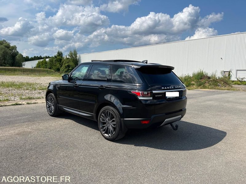 RANGE ROVER SPORT 2.0 SD4 HSE PANO 240ch 177kw - Automobil: obrázok 3 RANGE ROVER SPORT 2.0 SD4 HSE PANO 240ch 177kw - Automobil: obrázok 3