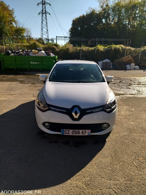 RENAULT CLIO DE 2013 AVEC 258818 KM - Automobil: obrázok 1 RENAULT CLIO DE 2013 AVEC 258818 KM - Automobil: obrázok 1