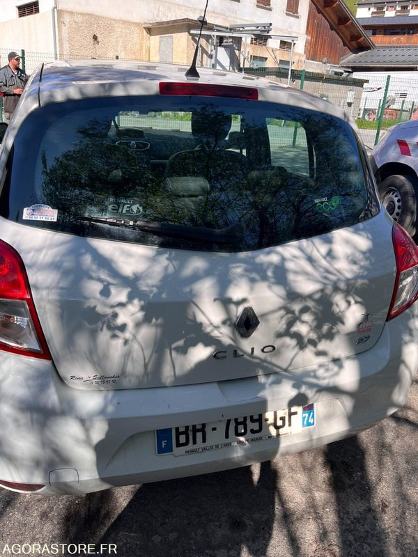 RENAULT CLIO - Automobil: obrázok 5 RENAULT CLIO - Automobil: obrázok 5