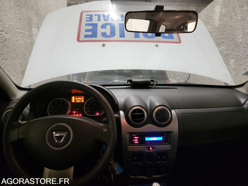 RENAULT DUSTER - SUV: obrázok 2 RENAULT DUSTER - SUV: obrázok 2