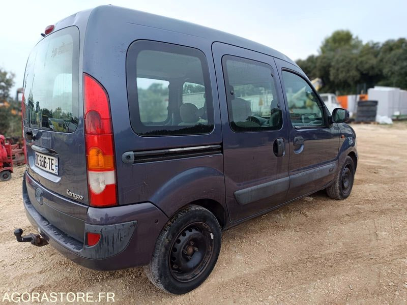 RENAULT KANGOO 1.5 DCI - 2003 - 227000KMS - Automobil: obrázok 2 RENAULT KANGOO 1.5 DCI - 2003 - 227000KMS - Automobil: obrázok 2