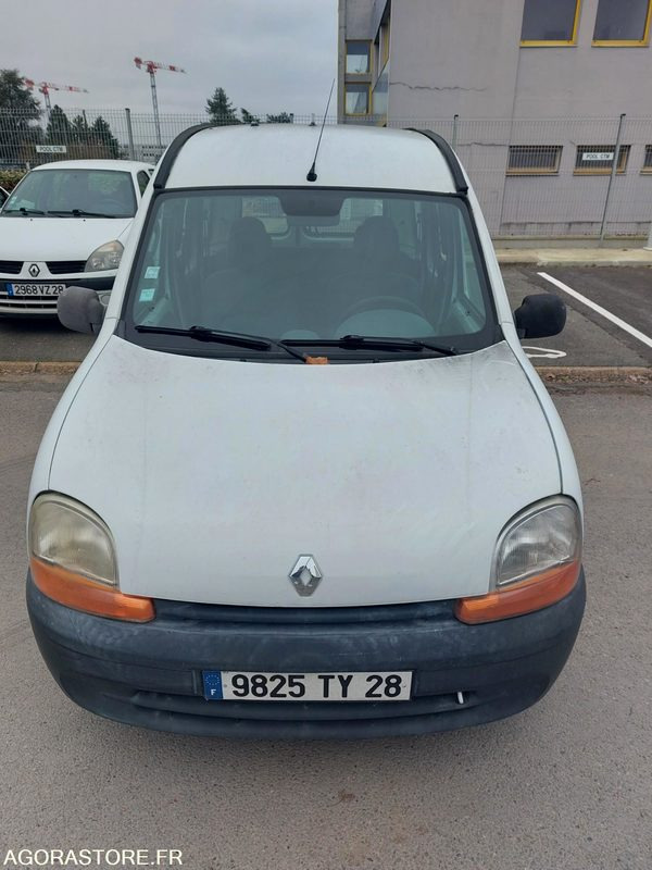 RENAULT KANGOO - 2000 - 119 023KM - NON ROULANT - Malá dodávka: obrázok 2 RENAULT KANGOO - 2000 - 119 023KM - NON ROULANT - Malá dodávka: obrázok 2