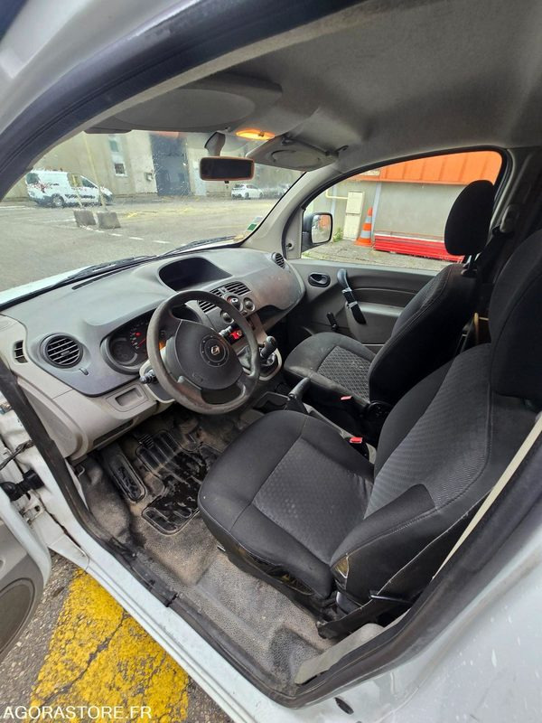 RENAULT KANGOO - Malá dodávka: obrázok 2 RENAULT KANGOO - Malá dodávka: obrázok 2