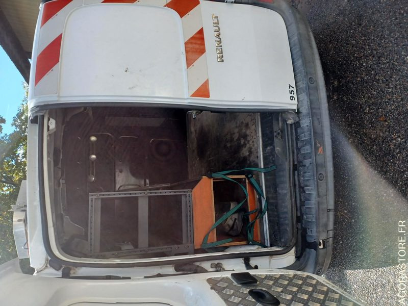 RENAULT KANGOO / REF SCP : 957 - Furgon: obrázok 5 RENAULT KANGOO / REF SCP : 957 - Furgon: obrázok 5
