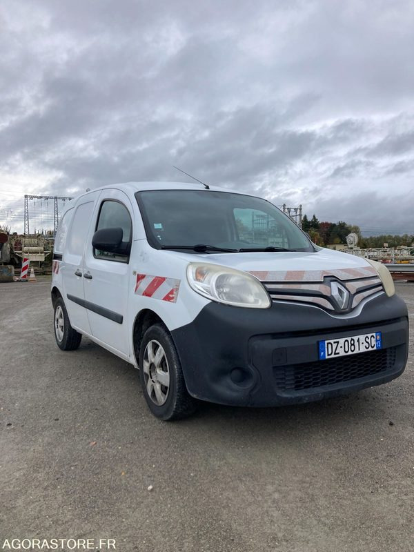 RENAULT KANGOO diesel - Année 2016 - 322 400 km - Malá dodávka: obrázok 4 RENAULT KANGOO diesel - Année 2016 - 322 400 km - Malá dodávka: obrázok 4