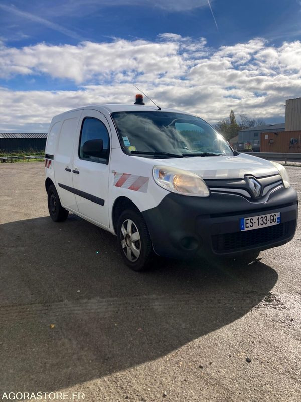 RENAULT KANGOO diesel - Année 2017 - 330 000 km - Malá dodávka: obrázok 3 RENAULT KANGOO diesel - Année 2017 - 330 000 km - Malá dodávka: obrázok 3