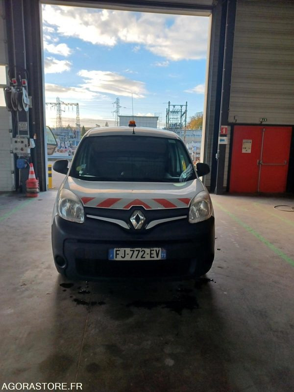 RENAULT KANGOO diesel - Année 2019 - 297.500 km - Malá dodávka: obrázok 2 RENAULT KANGOO diesel - Année 2019 - 297.500 km - Malá dodávka: obrázok 2