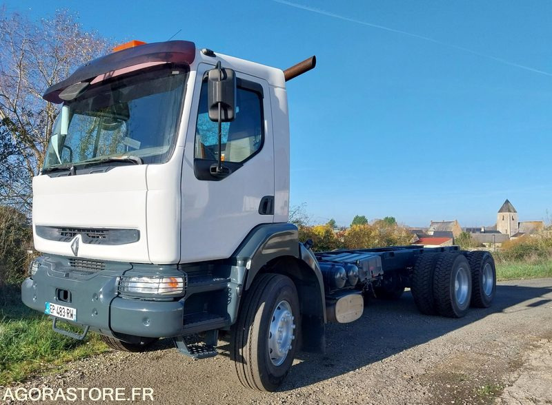 RENAULT KERAX 370-26 / 2004 / 715710 Km avec peinture neuve - Podvozek s kabinou: obrázok 1 RENAULT KERAX 370-26 / 2004 / 715710 Km avec peinture neuve - Podvozek s kabinou: obrázok 1