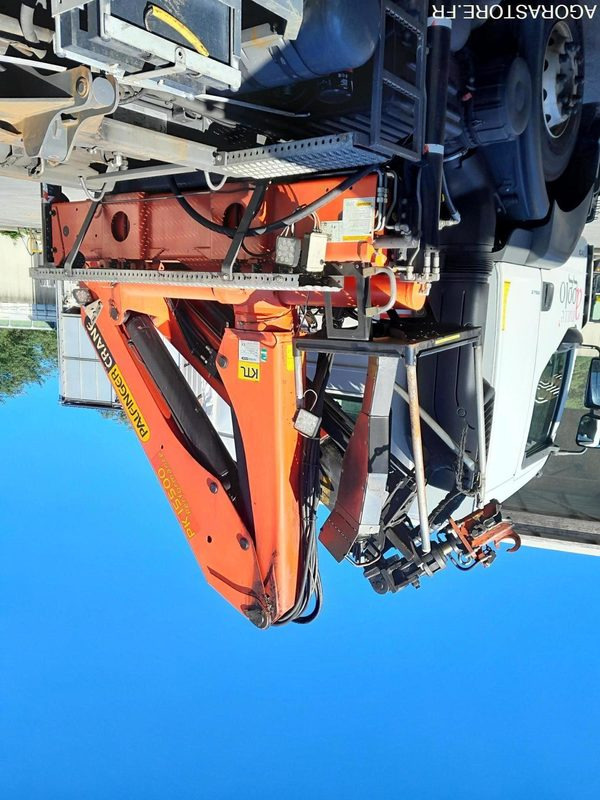 RENAULT KERAX - POLYBENNE GRUE - 2008 - Hákový nosič kontajnerov, Auto s hydraulickou rukou: obrázok 2 RENAULT KERAX - POLYBENNE GRUE - 2008 - Hákový nosič kontajnerov, Auto s hydraulickou rukou: obrázok 2