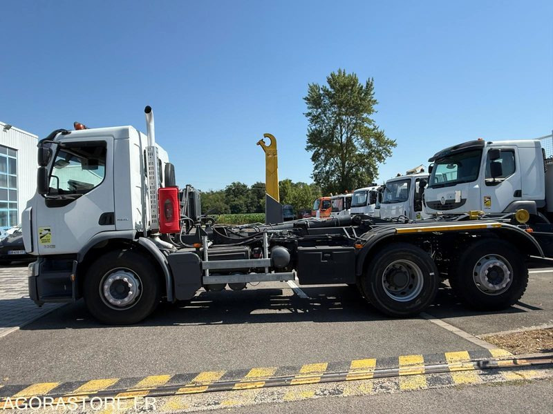 RENAULT LANDER 320 - 6X2 - POLYBENNE - AMPLIROLL - Hákový nosič kontajnerov: obrázok 4 RENAULT LANDER 320 - 6X2 - POLYBENNE - AMPLIROLL - Hákový nosič kontajnerov: obrázok 4