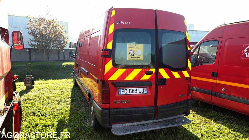 RENAULT MASTER - 112525KM - 2003 - Furgon: obrázok 3 RENAULT MASTER - 112525KM - 2003 - Furgon: obrázok 3