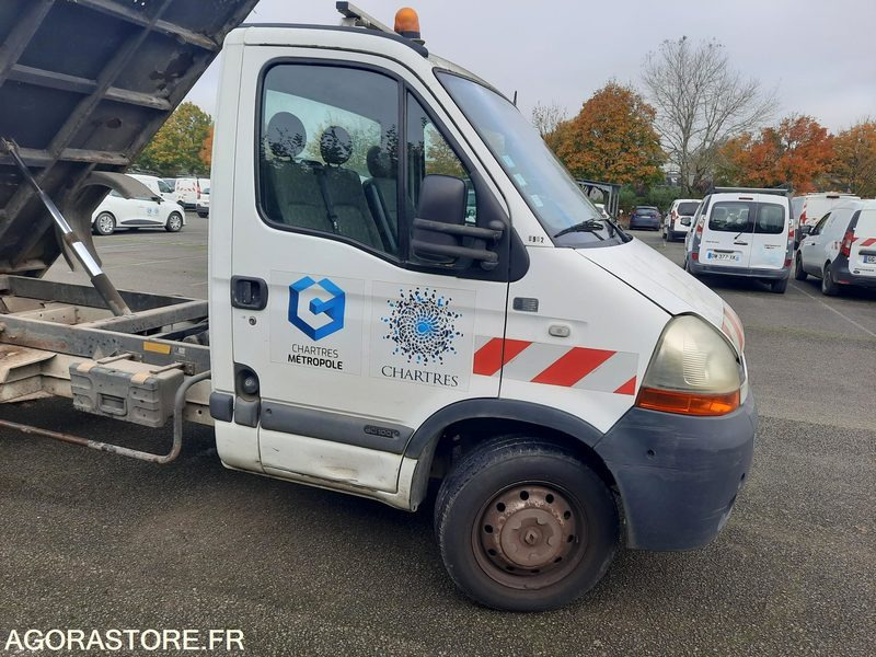 RENAULT MASTER - 2009 - 81691KM - Furgon: obrázok 3 RENAULT MASTER - 2009 - 81691KM - Furgon: obrázok 3