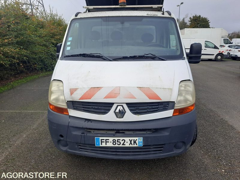 RENAULT MASTER - 2009 - 81691KM - Furgon: obrázok 2 RENAULT MASTER - 2009 - 81691KM - Furgon: obrázok 2
