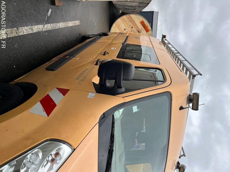 RENAULT MASTER 7 PLACES AVEC GALERIE - 2016 / 220754KM (N° 244) - Furgon: obrázok 4 RENAULT MASTER 7 PLACES AVEC GALERIE - 2016 / 220754KM (N° 244) - Furgon: obrázok 4