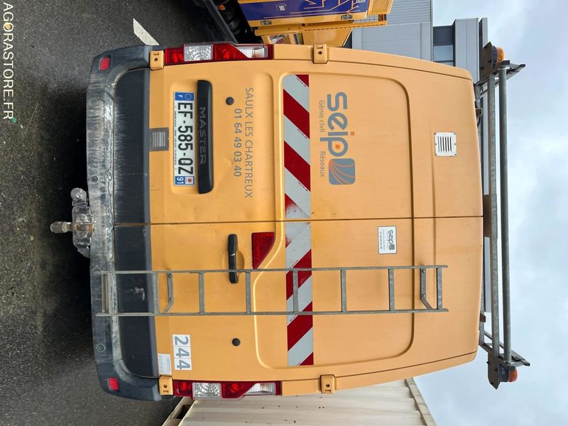 RENAULT MASTER 7 PLACES AVEC GALERIE - 2016 / 220754KM (N° 244) - Furgon: obrázok 1 RENAULT MASTER 7 PLACES AVEC GALERIE - 2016 / 220754KM (N° 244) - Furgon: obrázok 1