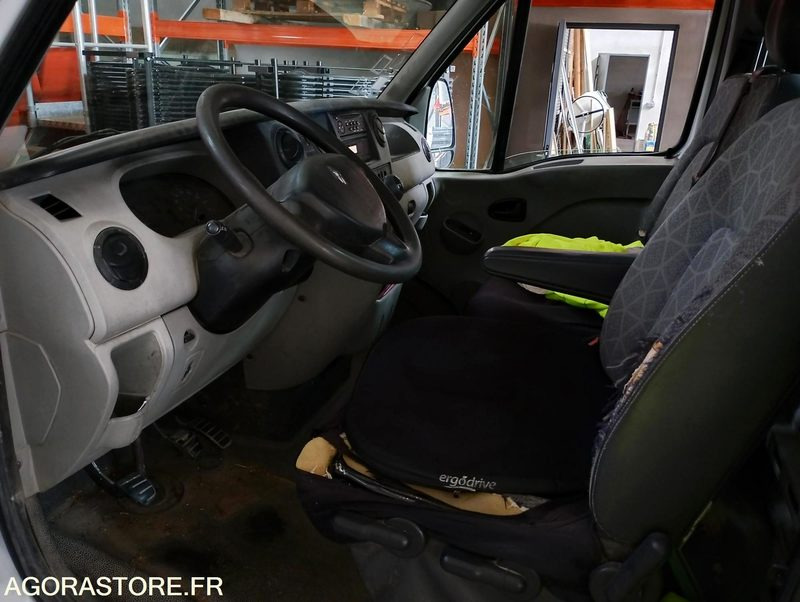 RENAULT MASTER BENNE - Dodávka sklápač: obrázok 2 RENAULT MASTER BENNE - Dodávka sklápač: obrázok 2