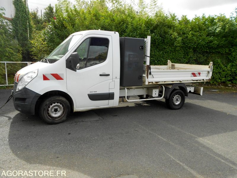 RENAULT MASTER BENNE - Dodávka sklápač: obrázok 2 RENAULT MASTER BENNE - Dodávka sklápač: obrázok 2