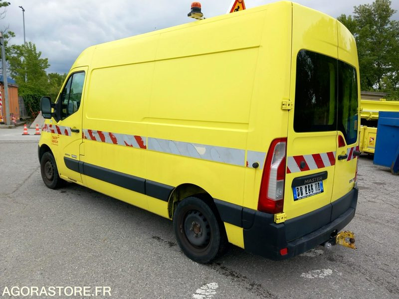 RENAULT MASTER DCI125 (HR0210) - Malá dodávka: obrázok 4 RENAULT MASTER DCI125 (HR0210) - Malá dodávka: obrázok 4