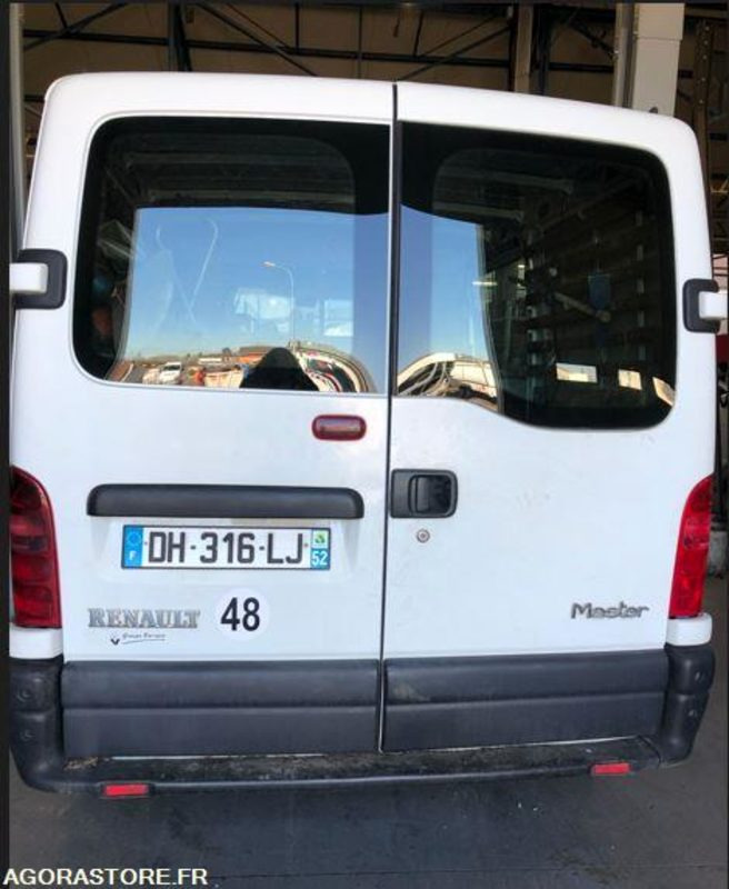 RENAULT MASTER - Furgon: obrázok 2 RENAULT MASTER - Furgon: obrázok 2
