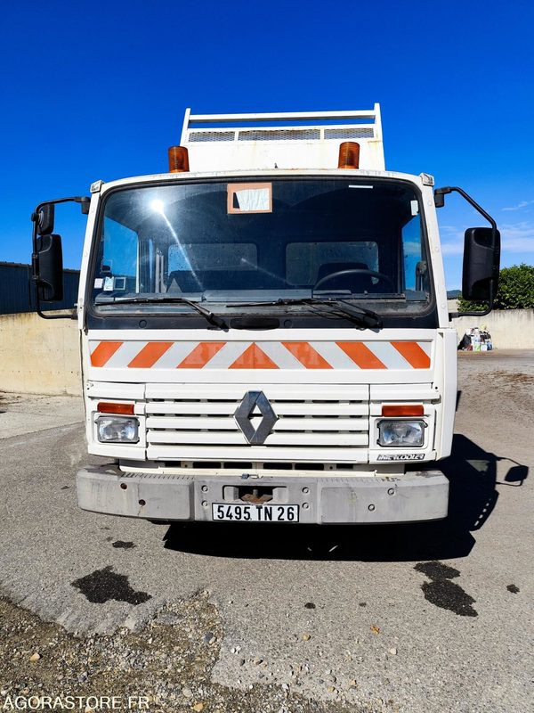 RENAULT S120 CAMION BENNE 1994 144 599 KMS BON ETAT - Dodávka sklápač: obrázok 3 RENAULT S120 CAMION BENNE 1994 144 599 KMS BON ETAT - Dodávka sklápač: obrázok 3