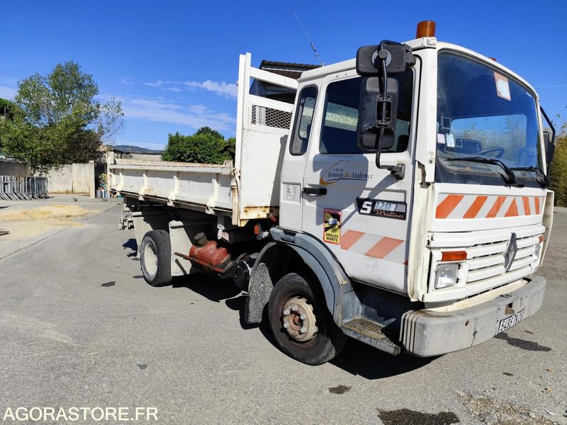 RENAULT S120 CAMION BENNE 1994 144 599 KMS BON ETAT - Dodávka sklápač: obrázok 2 RENAULT S120 CAMION BENNE 1994 144 599 KMS BON ETAT - Dodávka sklápač: obrázok 2