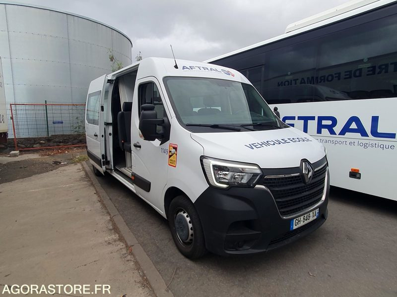 RENAULT TRAFFIC 9 PL AUTO ECOLE - 2019 - 83000 Kms - Malá dodávka: obrázok 2 RENAULT TRAFFIC 9 PL AUTO ECOLE - 2019 - 83000 Kms - Malá dodávka: obrázok 2