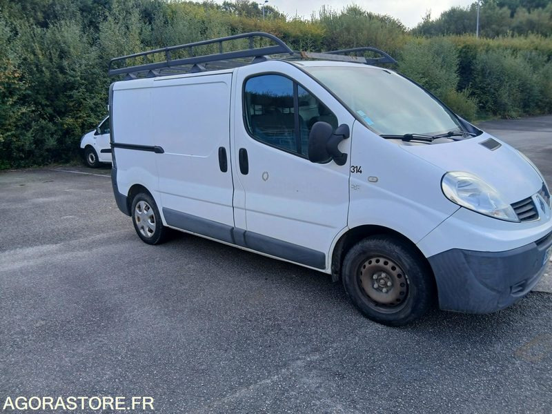 RENAULT TRAFIC - 2011 - 238418 Kms - Furgon: obrázok 3 RENAULT TRAFIC - 2011 - 238418 Kms - Furgon: obrázok 3