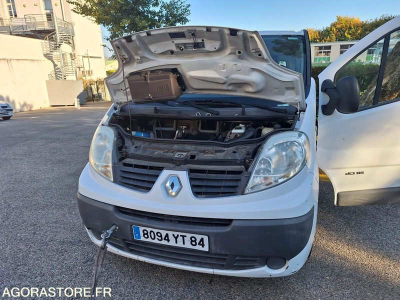 RENAULT TRAFIC - Minibus, Mikrobus: obrázok 2 RENAULT TRAFIC - Minibus, Mikrobus: obrázok 2