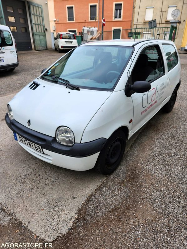RENAULT TWINGO - Automobil: obrázok 1 RENAULT TWINGO - Automobil: obrázok 1