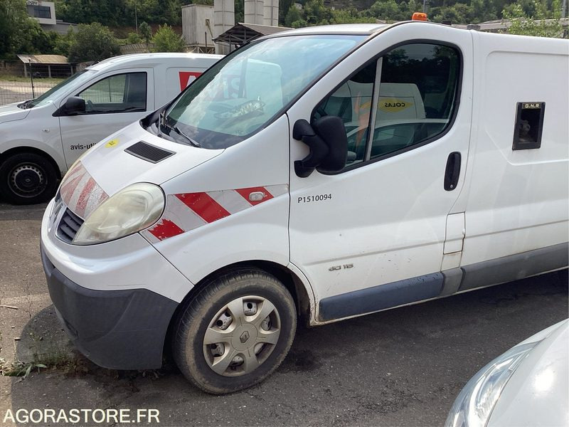 RENAULT Trafic VU 4p Fourgon FG GD CON - 2013 - 272011 KM - P1510094 - Furgon: obrázok 1 RENAULT Trafic VU 4p Fourgon FG GD CON - 2013 - 272011 KM - P1510094 - Furgon: obrázok 1