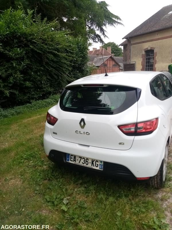 REnault Clio IV - 1.5 L Diesel - 276 000km - Automobil: obrázok 3 REnault Clio IV - 1.5 L Diesel - 276 000km - Automobil: obrázok 3
