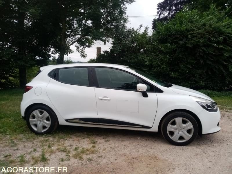 REnault Clio IV - 1.5 L Diesel - 276 000km - Automobil: obrázok 2 REnault Clio IV - 1.5 L Diesel - 276 000km - Automobil: obrázok 2