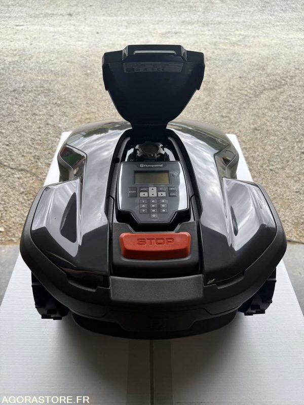 ROBOT de tonte NEUF 305 Husqvarna Unitaire - Záhradná kosačka: obrázok 2 ROBOT de tonte NEUF 305 Husqvarna Unitaire - Záhradná kosačka: obrázok 2