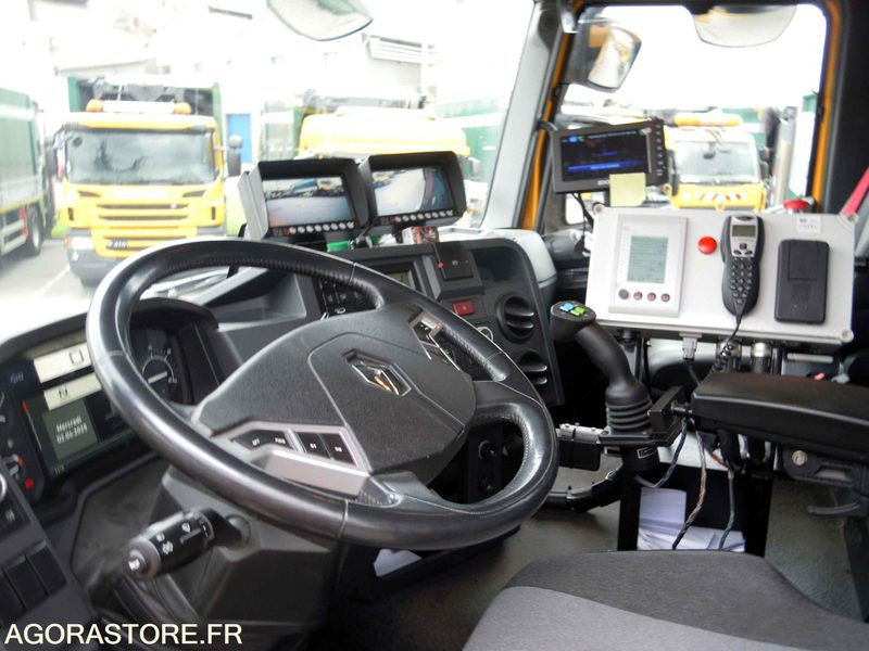 Renault 6x2 C + benne à chargement latéral Maxxum Robopac 23m3 - EXCELLENT ETAT - Auto na odvoz odpadu: obrázok 5 Renault 6x2 C + benne à chargement latéral Maxxum Robopac 23m3 - EXCELLENT ETAT - Auto na odvoz odpadu: obrázok 5