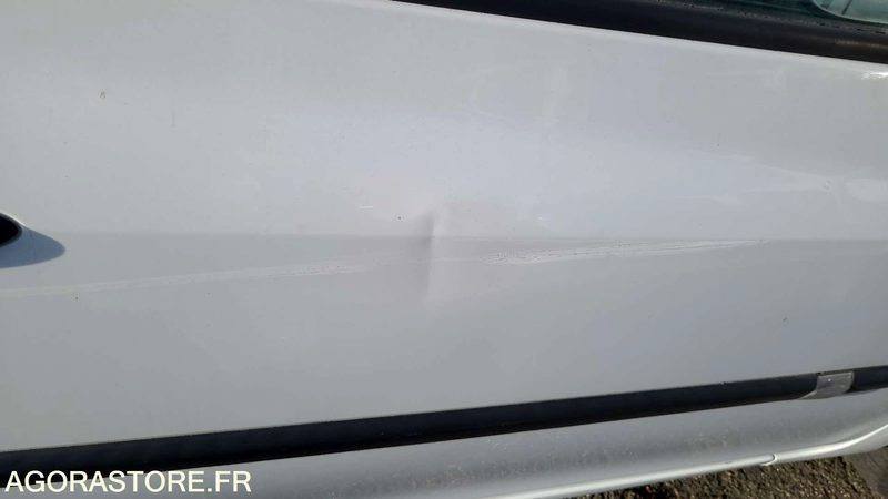 Renault Clio - 2012 - 248657kms - CC553YS - Automobil: obrázok 5 Renault Clio - 2012 - 248657kms - CC553YS - Automobil: obrázok 5