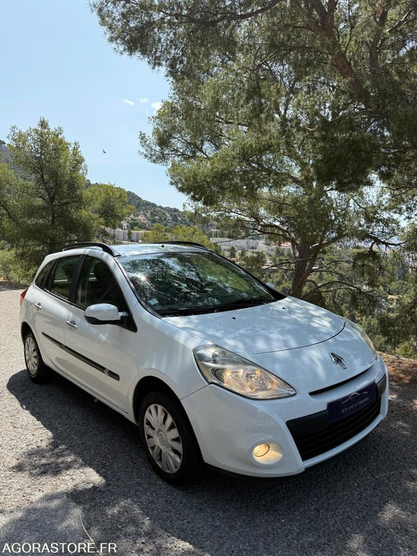 Renault Clio 3 1.5 DCI - Automobil: obrázok 4 Renault Clio 3 1.5 DCI - Automobil: obrázok 4