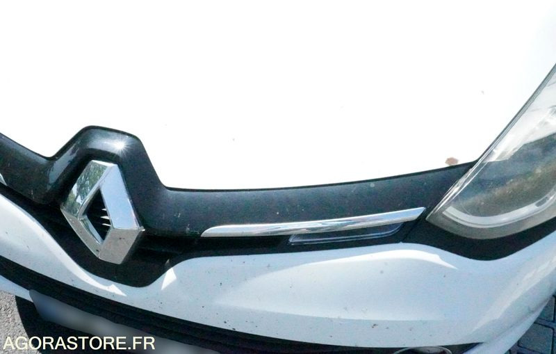Renault Clio 4 122544 kms 2013 - Automobil: obrázok 3 Renault Clio 4 122544 kms 2013 - Automobil: obrázok 3