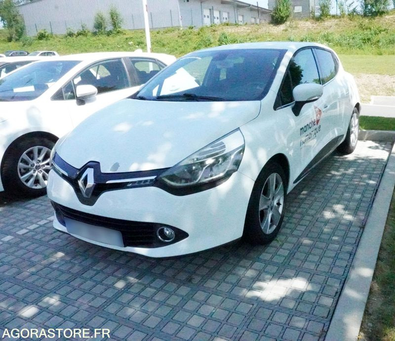 Renault Clio 4 124964 kms 2013 - Automobil: obrázok 1 Renault Clio 4 124964 kms 2013 - Automobil: obrázok 1