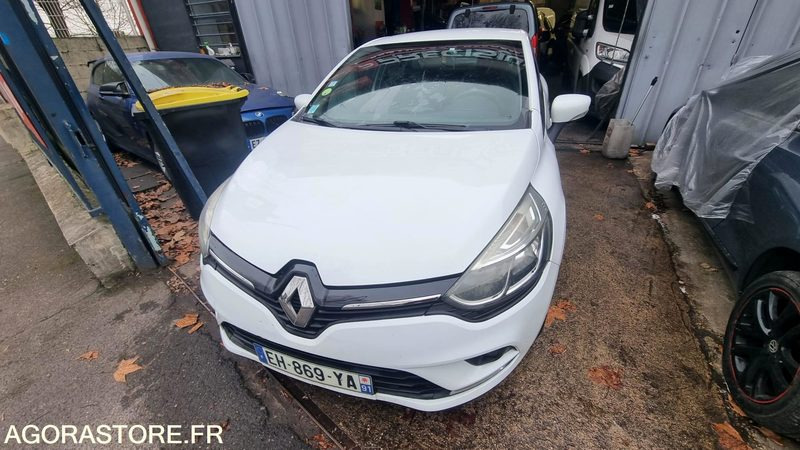 Renault Clio IV Société 2016 - 296 379 km - Automobil: obrázok 1 Renault Clio IV Société 2016 - 296 379 km - Automobil: obrázok 1