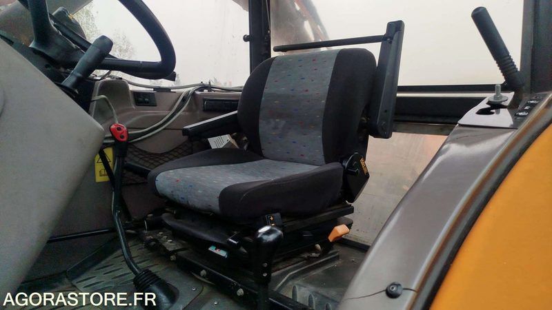 Renault Ergos 100 - 2001 - 11860h - 161ASD31 - Traktor: obrázok 5 Renault Ergos 100 - 2001 - 11860h - 161ASD31 - Traktor: obrázok 5