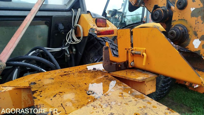 Renault Ergos 100 - 2001 - 11860h - 161ASD31 - Traktor: obrázok 4 Renault Ergos 100 - 2001 - 11860h - 161ASD31 - Traktor: obrázok 4